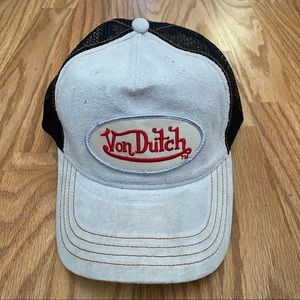 VON DUTCH LIGHT GREY/BLACK BELVET MESH TRUCKER HAT